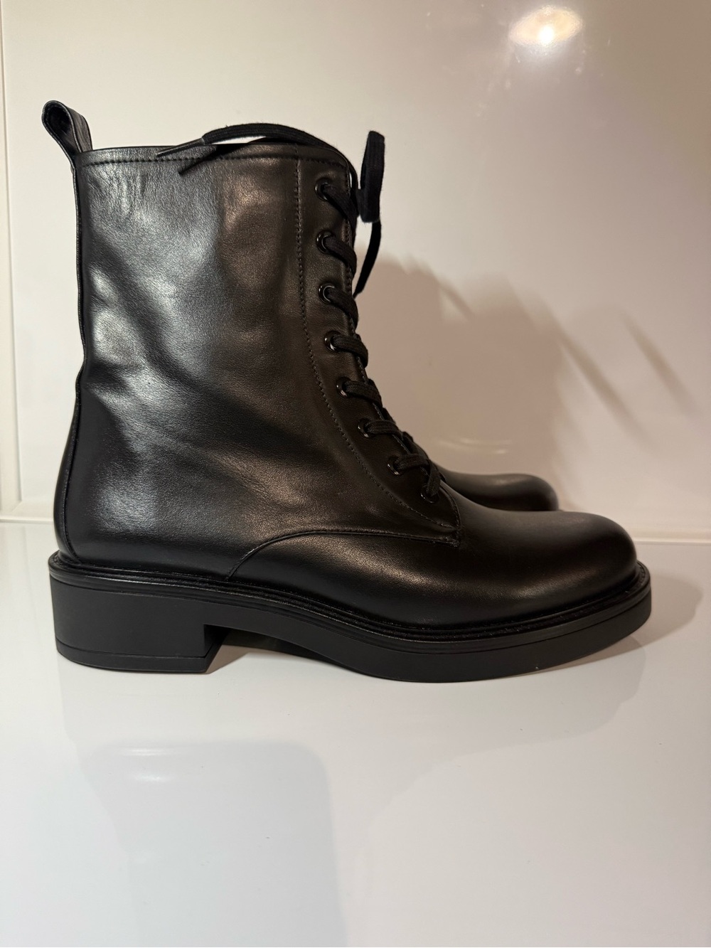 Stuart Weitzman Celia Lite Leather Lace-Up Combat Boots-Women size8.5
